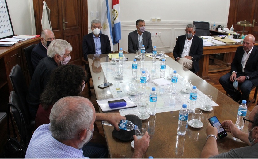 La Provincia presentó su propuesta a ATE y UPCN