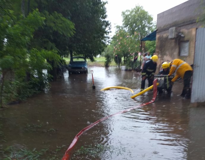 La intensa lluvia ocasionó algunos inconvenientes en Morteros y Altos de Chipión
