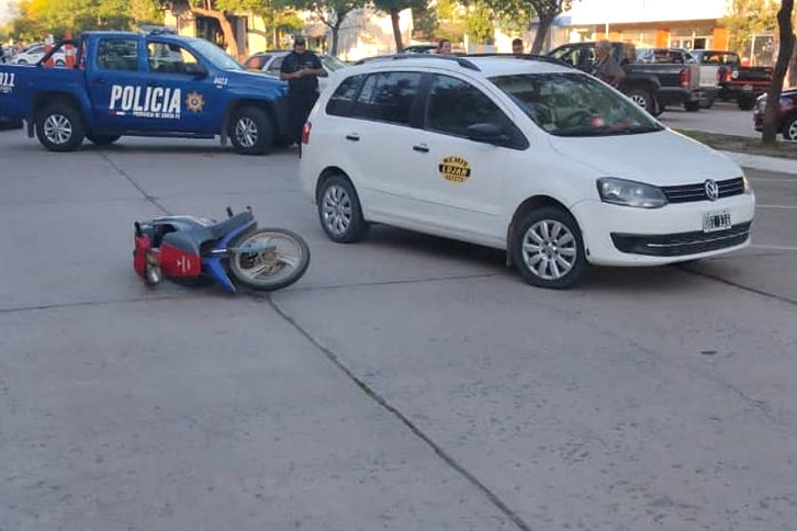 Dos motociclistas lesionados en Ceres