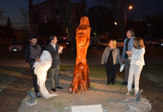 Sunchales: Inauguraron la obra escultórica 