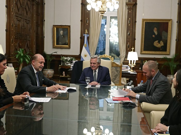 Santa Fe y Nación firmaron los convenios para regularizar la deuda de coparticipación