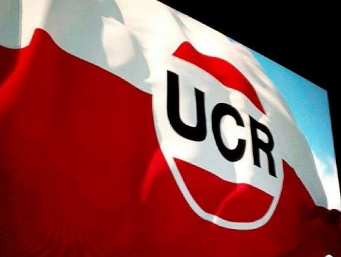 Fuerte documento de la UCR en contra del gobierno nacional
