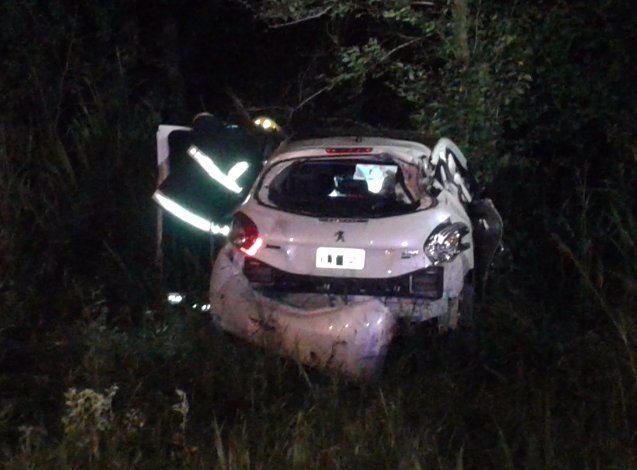 Tres jóvenes heridos en un accidente en cercanías de Freyre