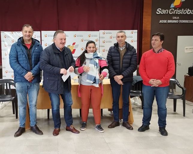 Michlig recorrió instituciones y entregó aportes en San Cristóbal