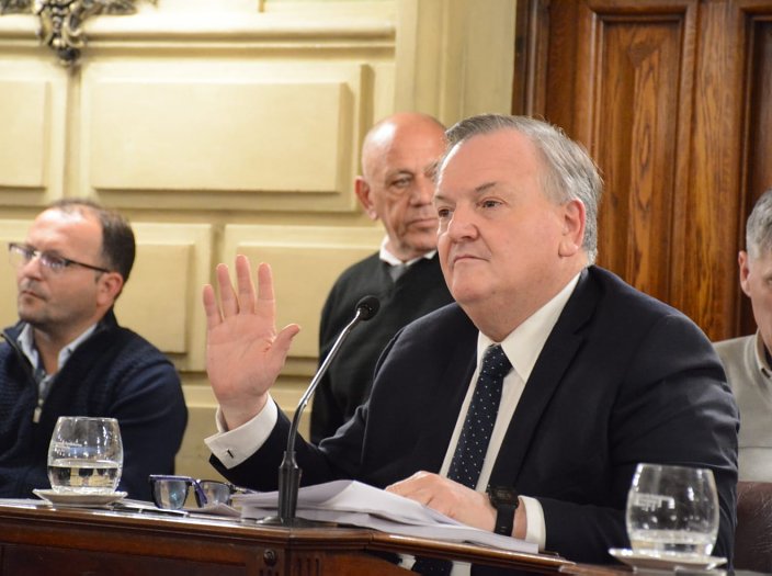 Senadores votaron un proyecto de Michlig para mejorar el acceso a los medicamentos