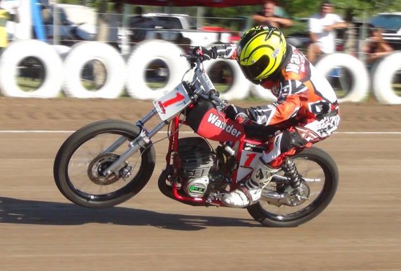 Suardi renueva la pasión por el CAM