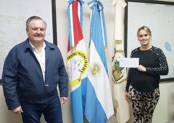 Michlig entregó fondos a la Comuna de Ambrosetti
