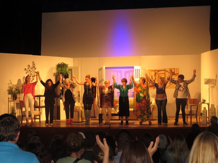 Suardi: Se lucieron las cinco amigas de 
