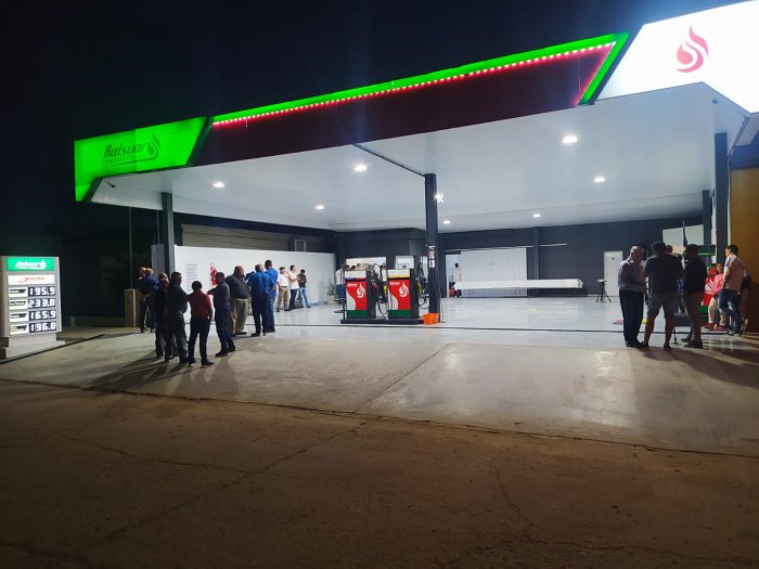 Balsuar Combustibles abrió su estación de servicio en Suardi