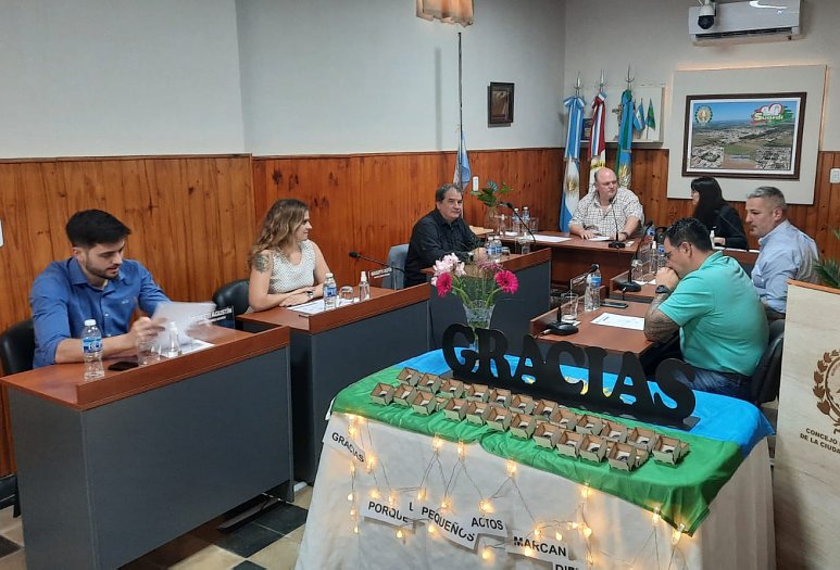 Suardi: Reconocieron al personal afectado a la pandemia del Covid