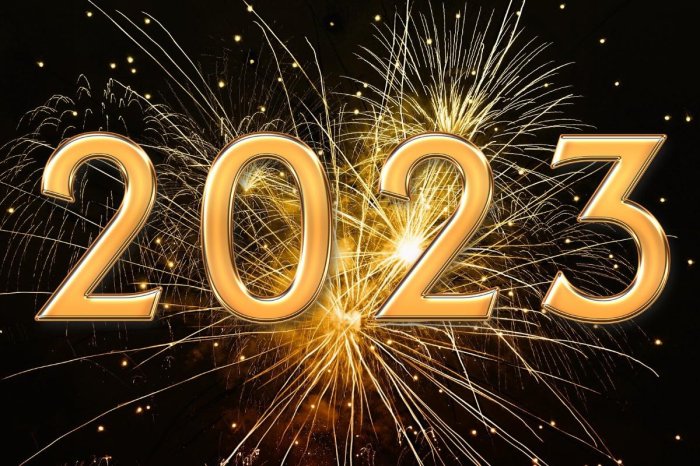 Los que hacemos Radio Belgrano les deseamos un Felíz Año Nuevo!!!!

