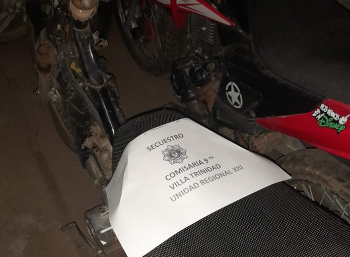 Recuperaron una moto robada en zona rural de Villa Trinidad
