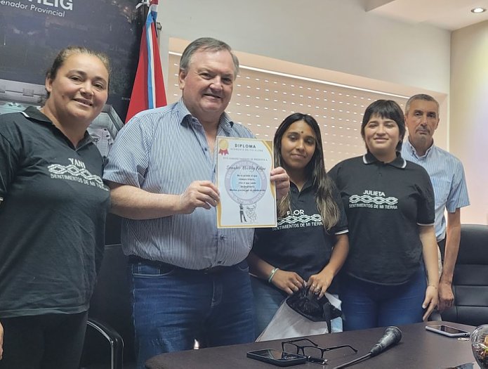Michlig entregó aportes y reclamó por obras en el departamento