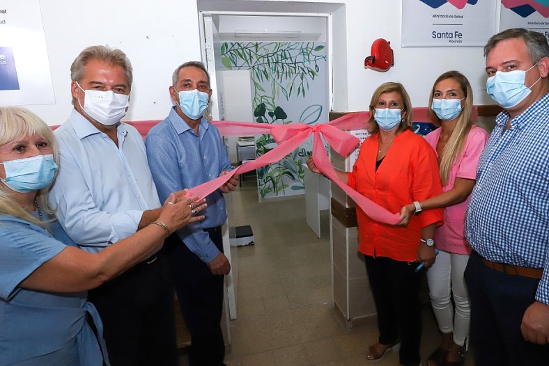 La provincia inauguró una nueva Unidad Oncológica en el Hospital de Rafaela