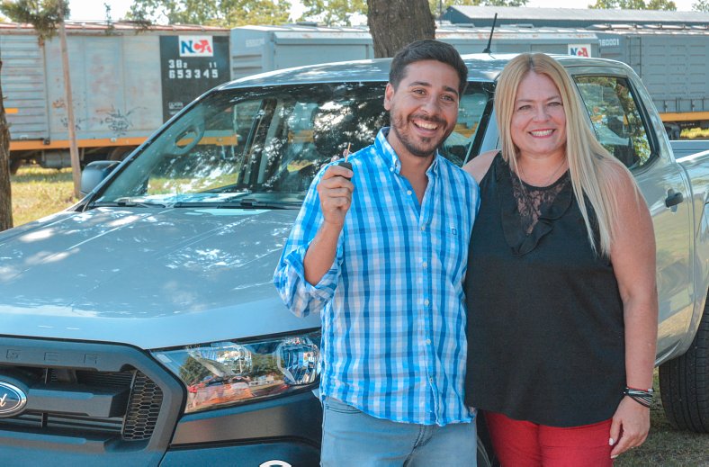 Ceres: Dupouy presentó el nuevo parque automotor y anunció más licitaciones