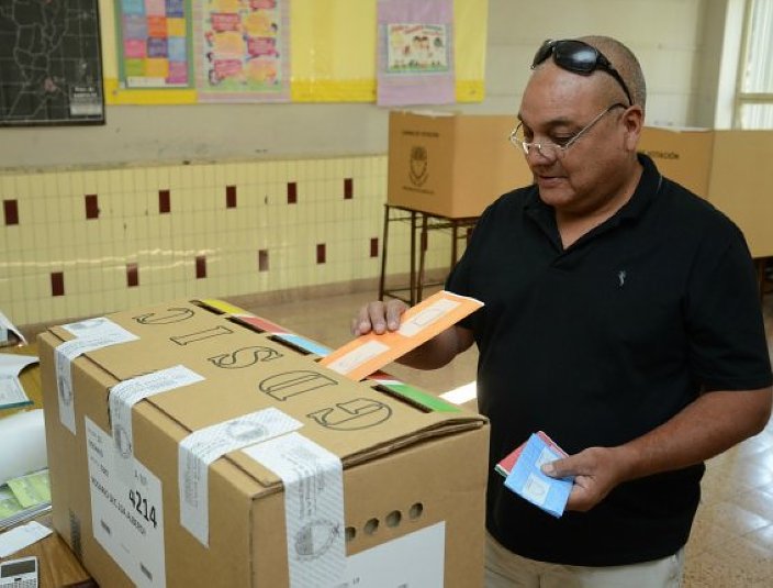 Se oficilizaron las fechas de las elecciones en Santa Fe