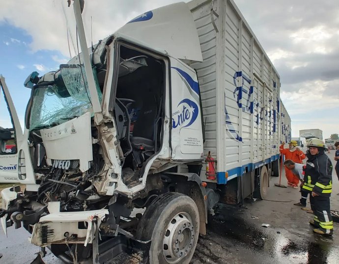 Camionero herido en un accidente en jurisdicción de Brinkmann