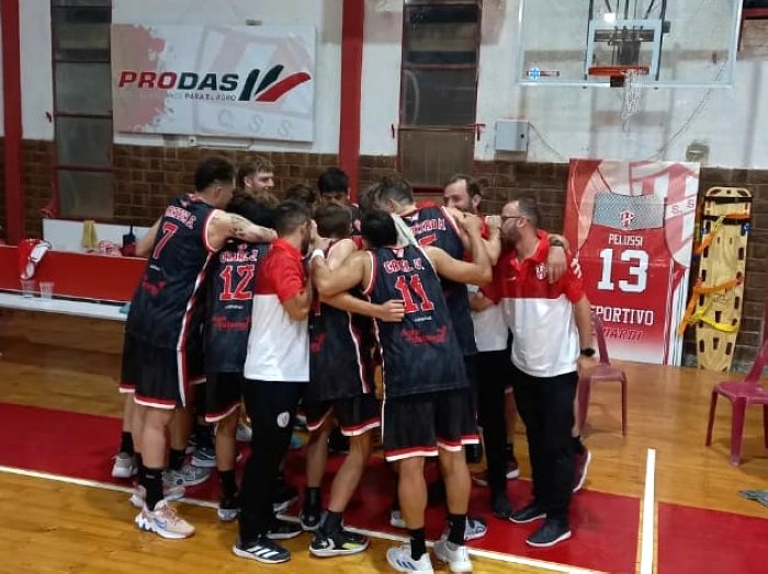 Federal: Sportivo ganó un partidazo y también es puntero