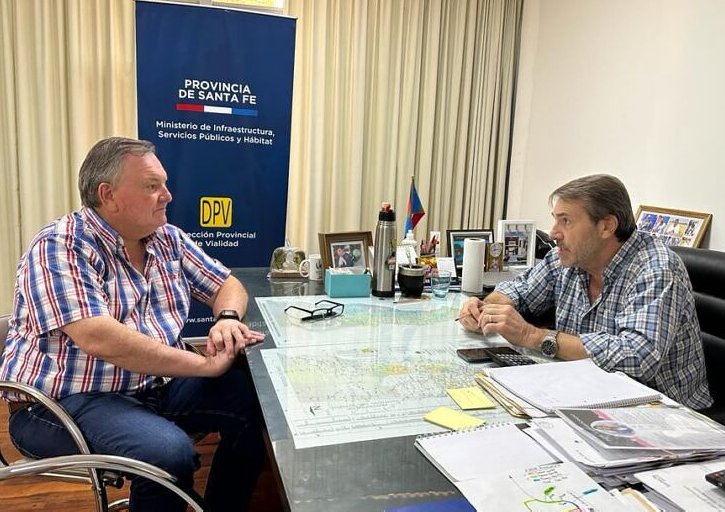 Michlig se reunió con el titular de la DPV por obras viales departamentales y una rotonda en Arrufó
