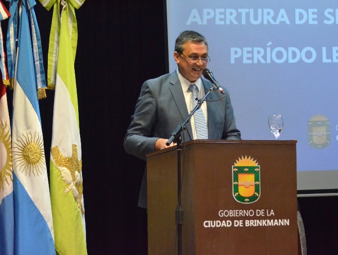 Tévez abrió las sesiones del Concejo Deliberante de Brinkmann