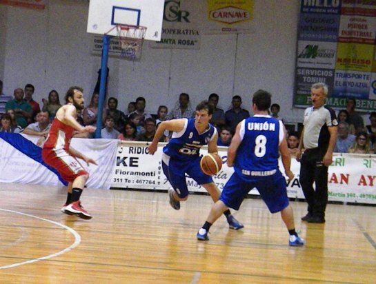 Noroeste: Unión apabulló a Sportivo e igualó la serie