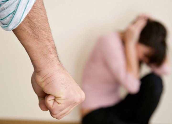 La Brigada de Femicidio intervino en más de 100 casos y detuvo a 27 personas