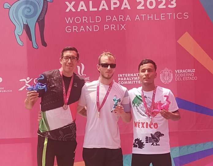 El suardense Franco Pinetti fue medalla de oro y plata en México