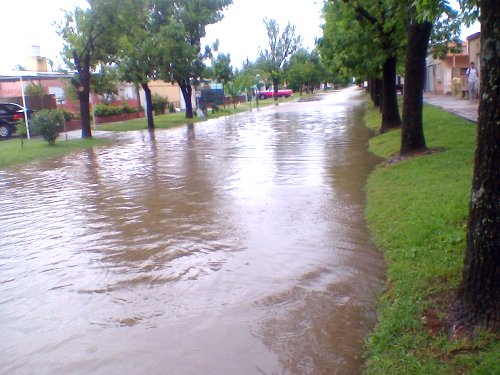 Tormenta eléctrica y más de 200 mm. en Suardi