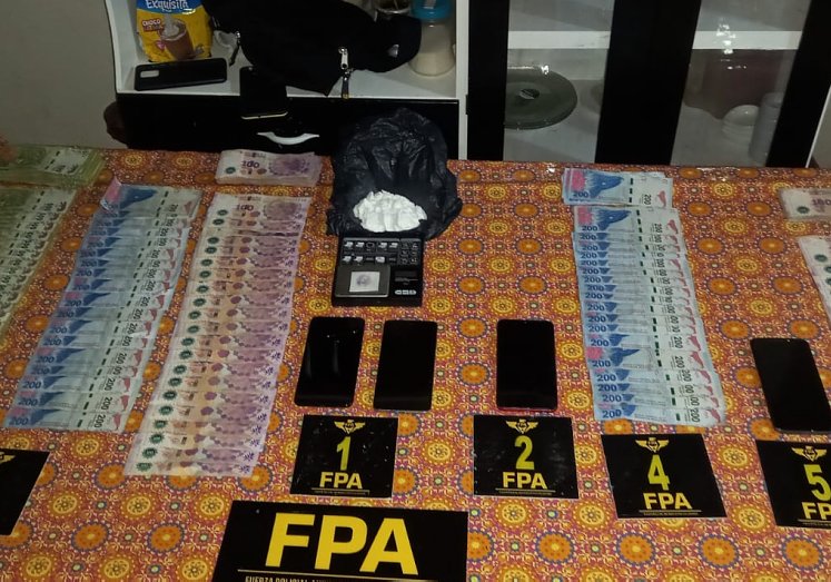 Allanamientos y secuestro de cocaína en Morteros