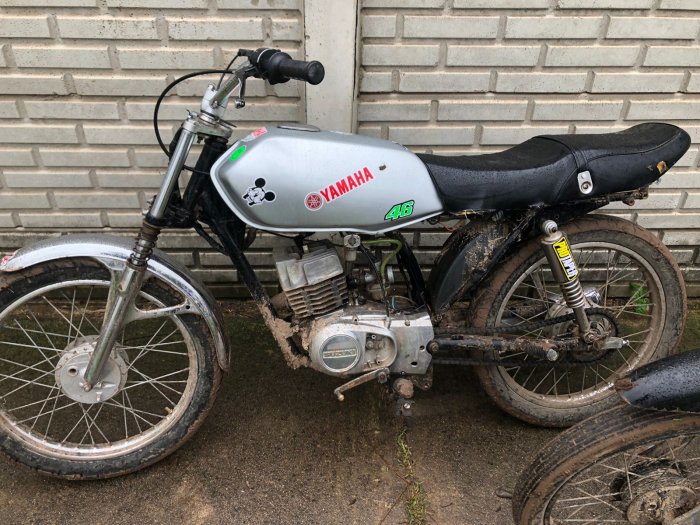 Encontraron en Col. Vignaud una moto robada en San Juan