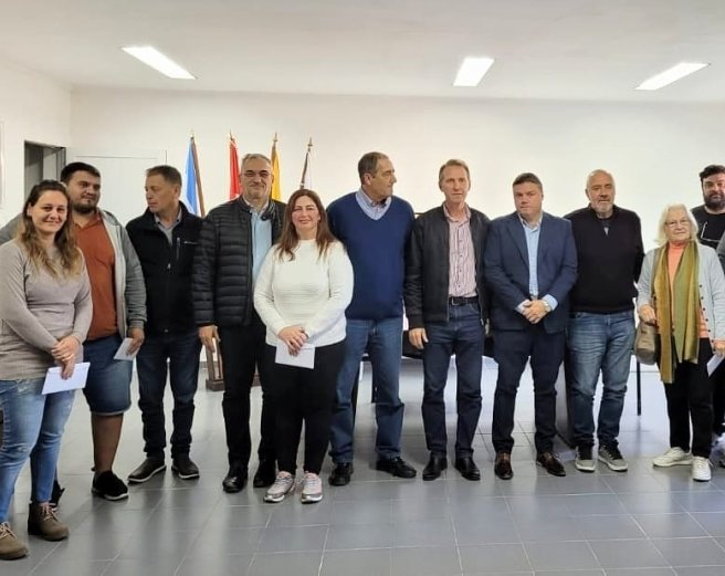 Entregaron más de un millón de pesos a emprendedores del depto. Castellanos