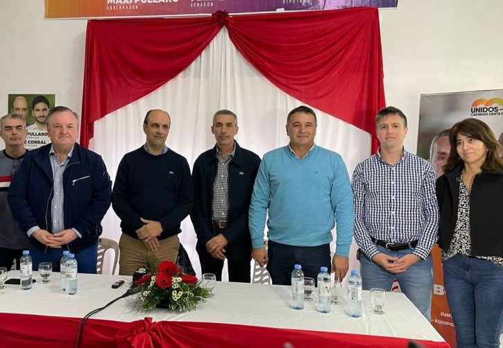 Amplia gira departamental del precandidato a diputado José Corral