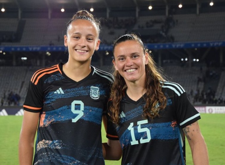 Florencia Bonsegundo y Paulina Gramaglia rumbo al Mundial femenino