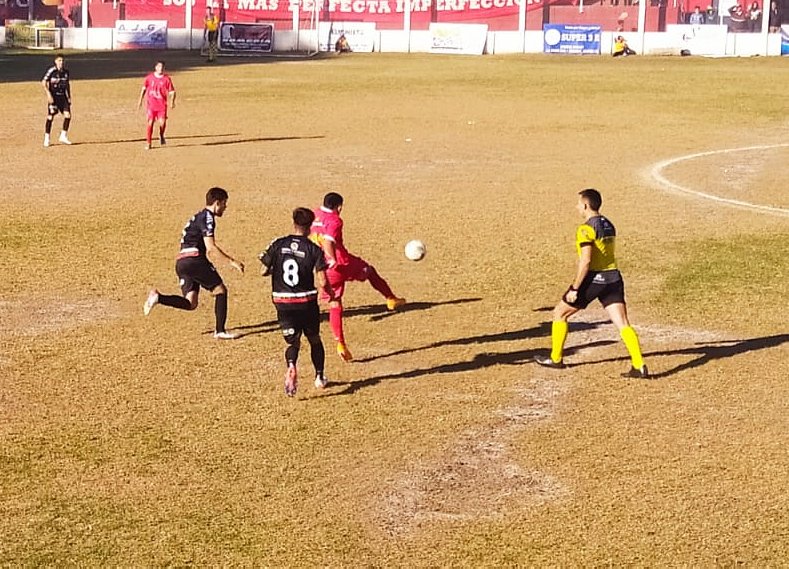 El Clausura empezó con el empate entre Juniors y Tiro