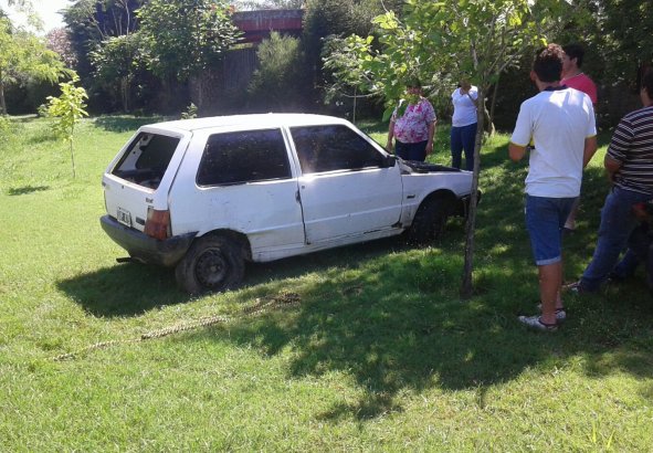Suardi: Pasó de largo en la rotonda y terminó frente a una vivienda