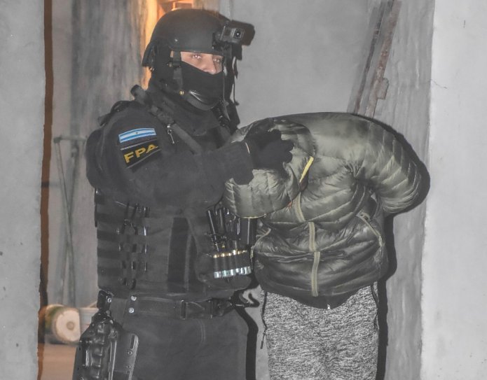 Procedimiento antidrogas y detención de una pareja en Brinkmann