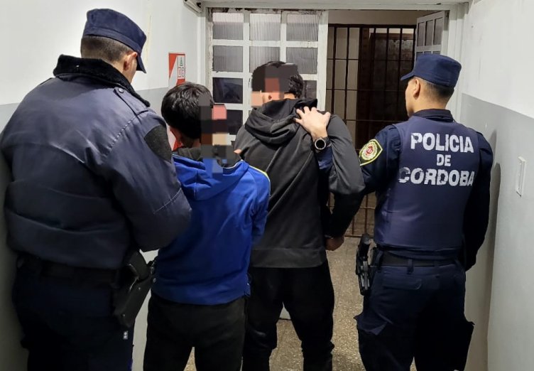 Dos jóvenes detenidos por resistencia a la autoridad en Morteros