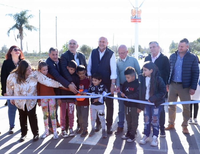 Perotti inauguró otra ruta en el departamento Castellanos