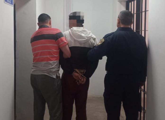 Joven detenido luego de generar disturbios en la comsisaría de Brinkmann
