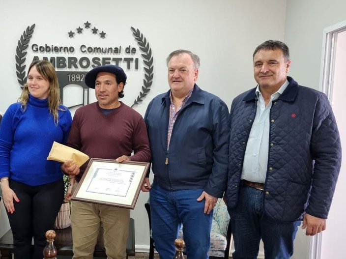 Michlig y González entregaron aportes en San Cristóbal y Ambrosetti