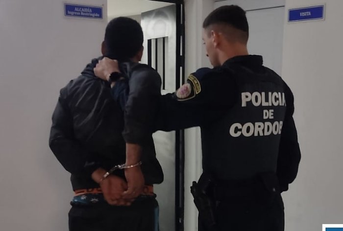 Un detenido en Brinkmann por violencia familiar
