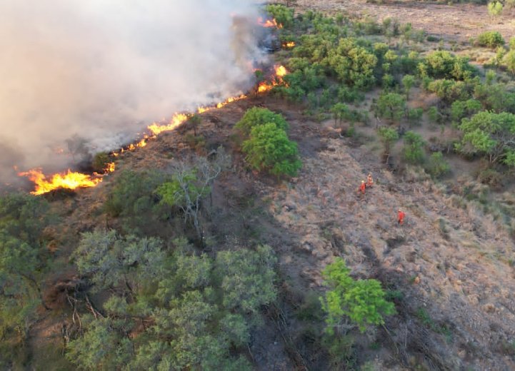 Controlaron el incendio en zona rural de Balnearia