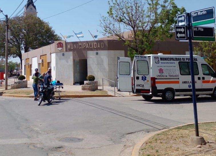 Motociclista lesionada en un accidente en Porteña