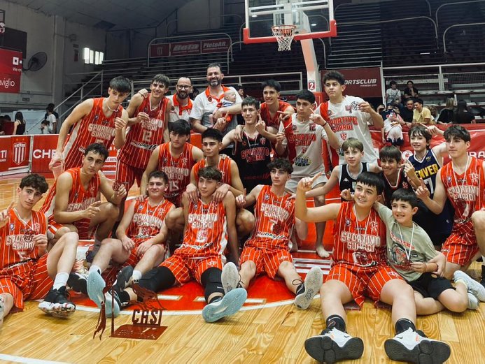 La U 17 de Sportivo se quedó con el Correcaminos