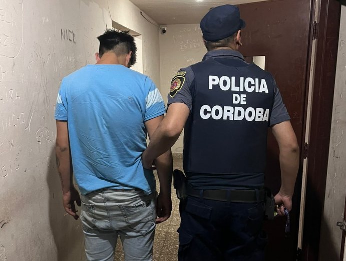 Morteros: Una pareja fue detenida por resistencia a la autoridad y amenazas