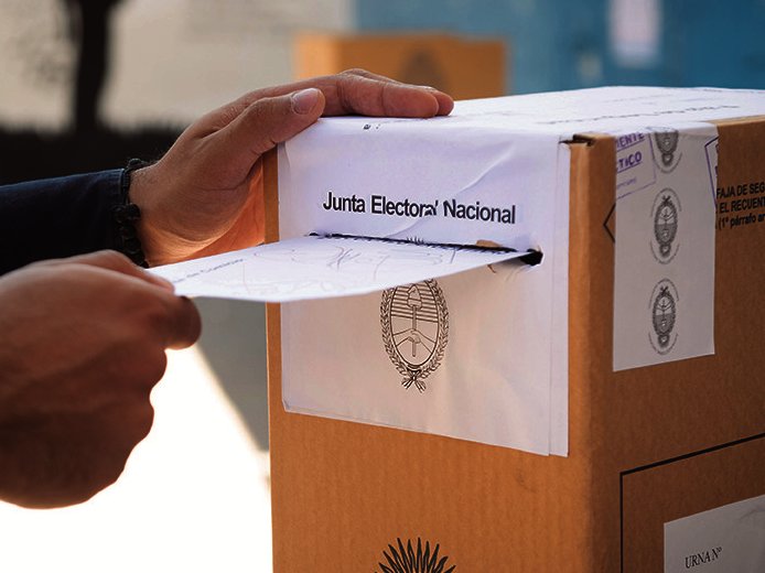 Milei ganó en 15 de los 19 departamentos de la provincia