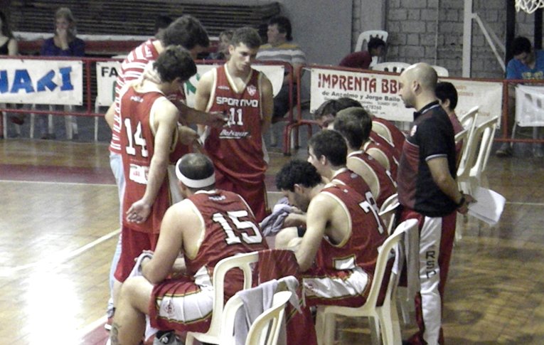 Federativo: Sportivo busca la recuperación ante Santa Paula