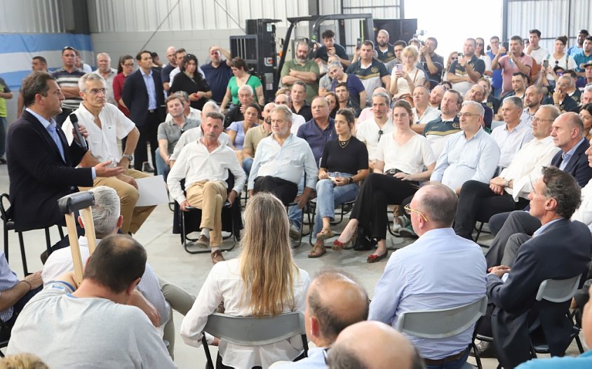 Massa y Perotti habilitaron el depósito fiscal en el Parque de Actividades Productivas de Rafaela