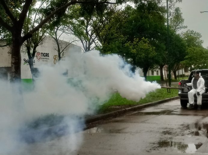 Realizaron fumigación contra mosquitos en Morteros