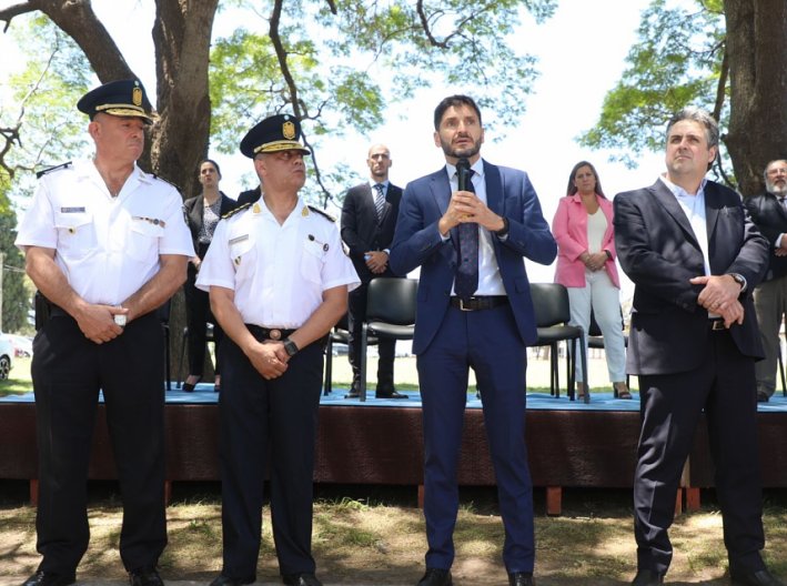 Pullaro puso en funciones a los nuevos jefes de la Policía provincial